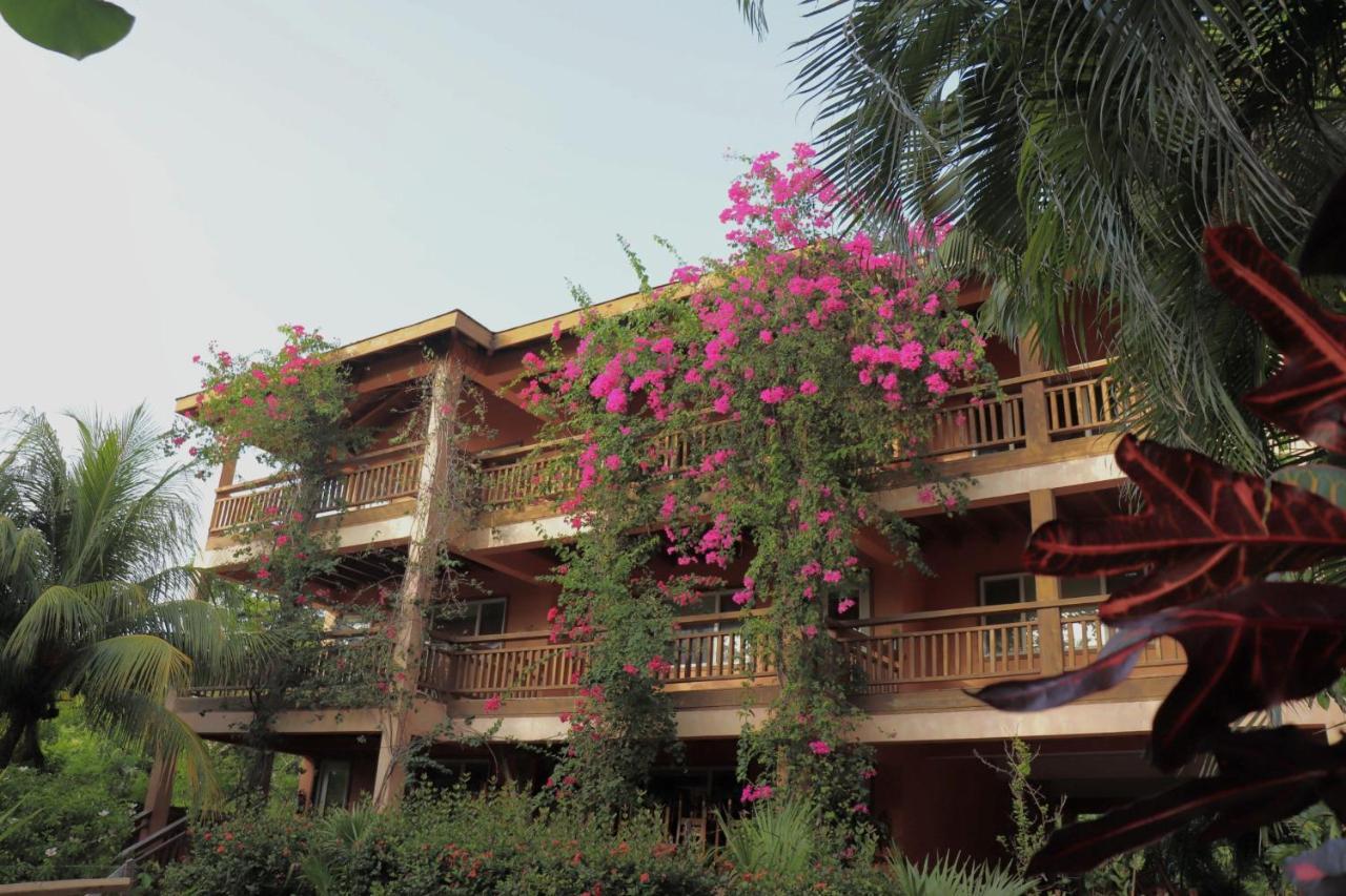Hotel Posada Seremein ,West Bay ,Roatan ภายนอก รูปภาพ