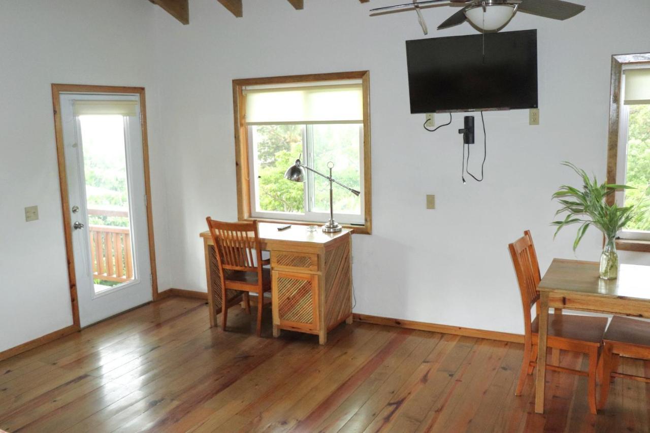 Hotel Posada Seremein ,West Bay ,Roatan ภายนอก รูปภาพ