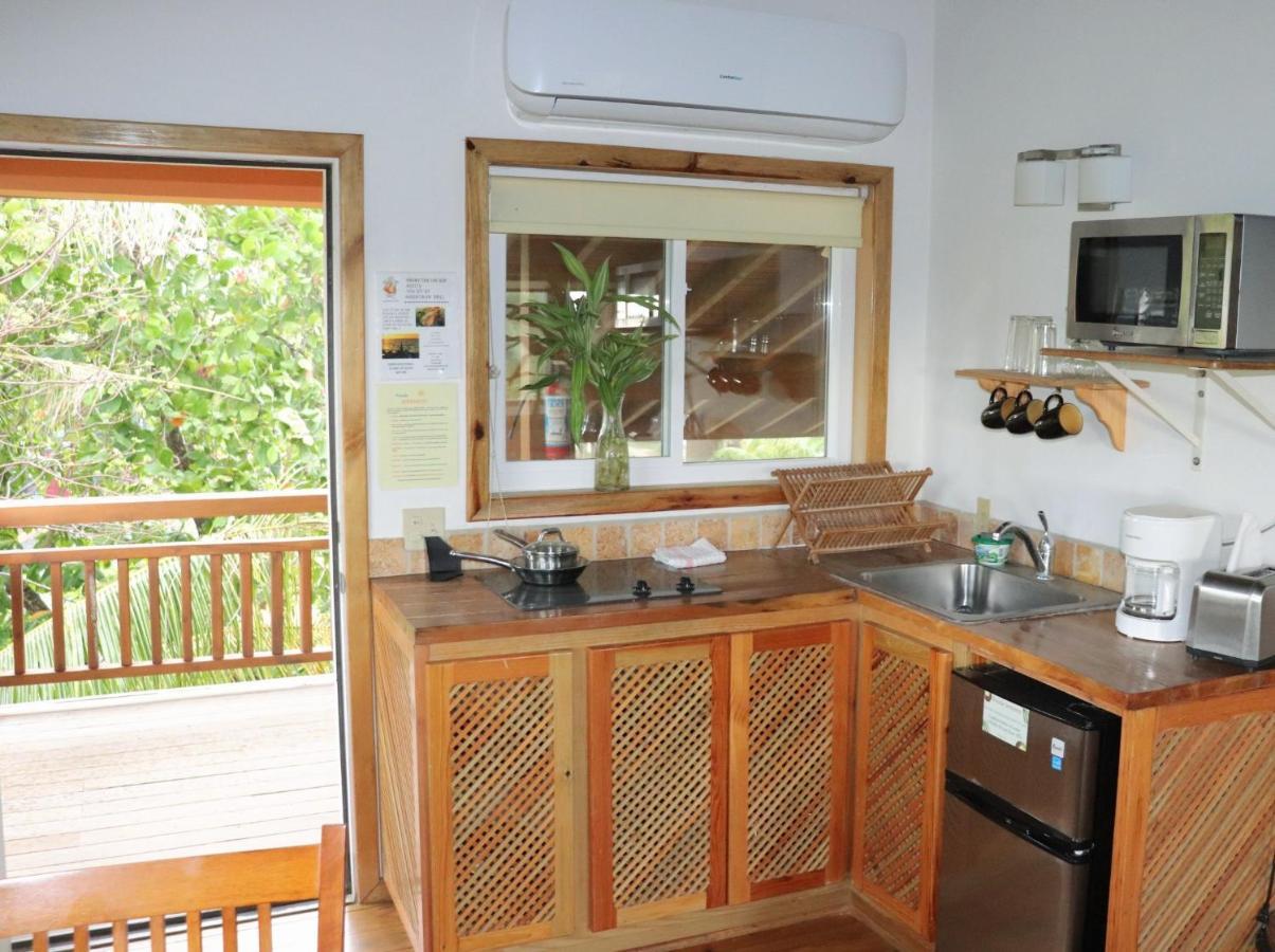Hotel Posada Seremein ,West Bay ,Roatan ภายนอก รูปภาพ